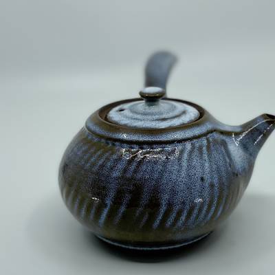 Side-handle teapot 450ml
