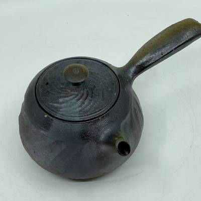 Side handle teapot 530ml